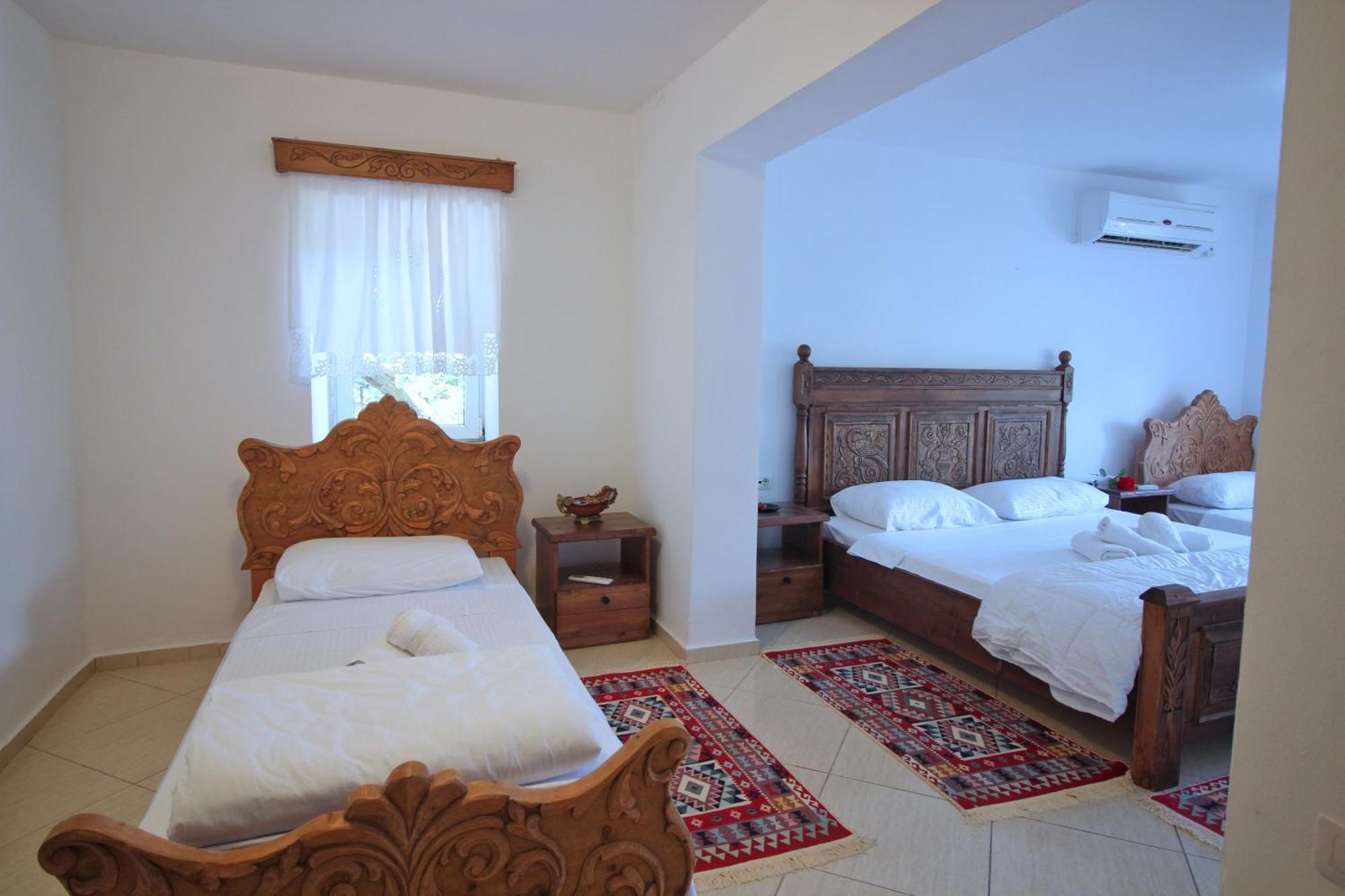 Guri Guesthouse Gjirokastra Zewnętrze zdjęcie