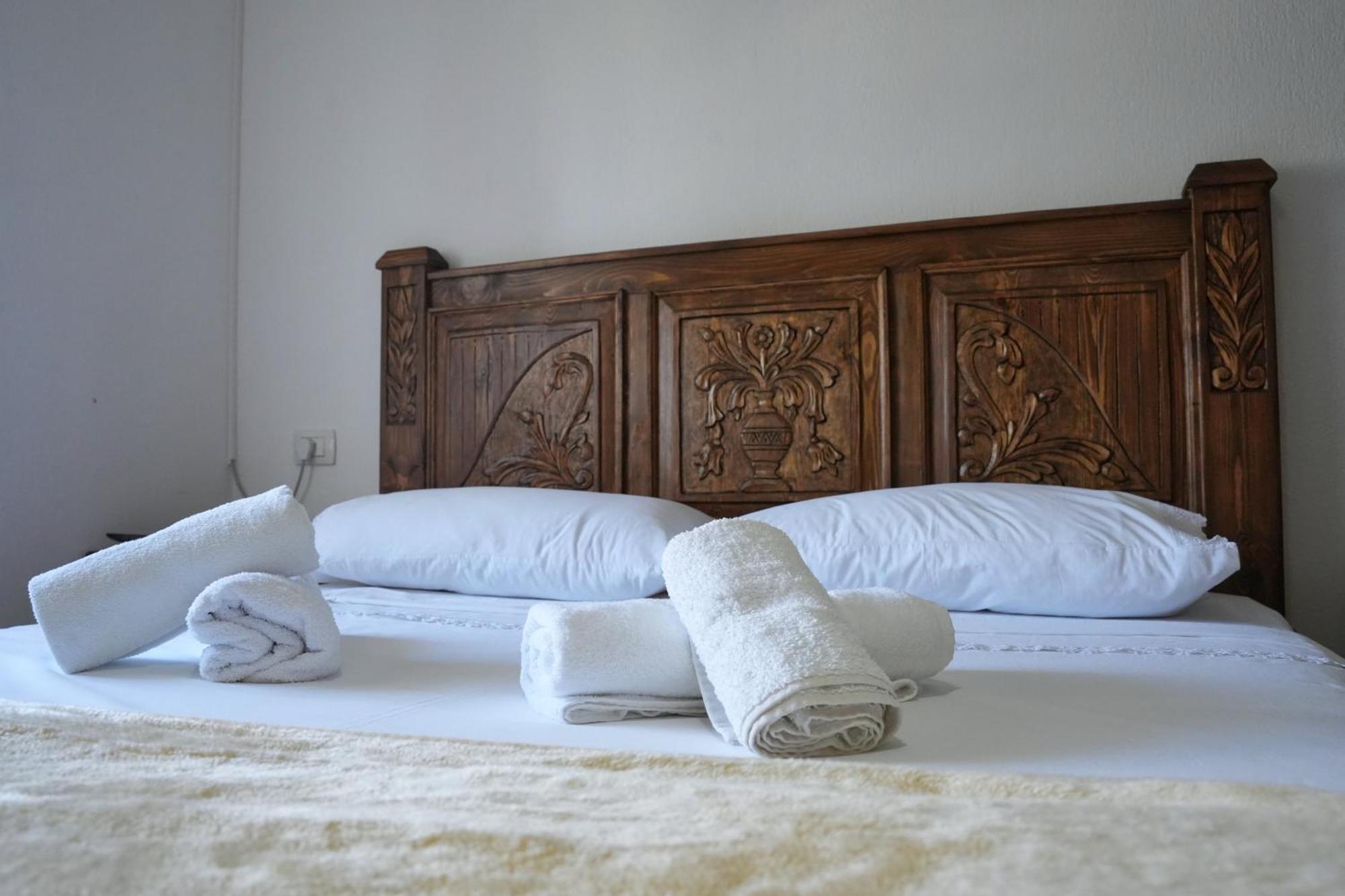 Guri Guesthouse Gjirokastra Zewnętrze zdjęcie