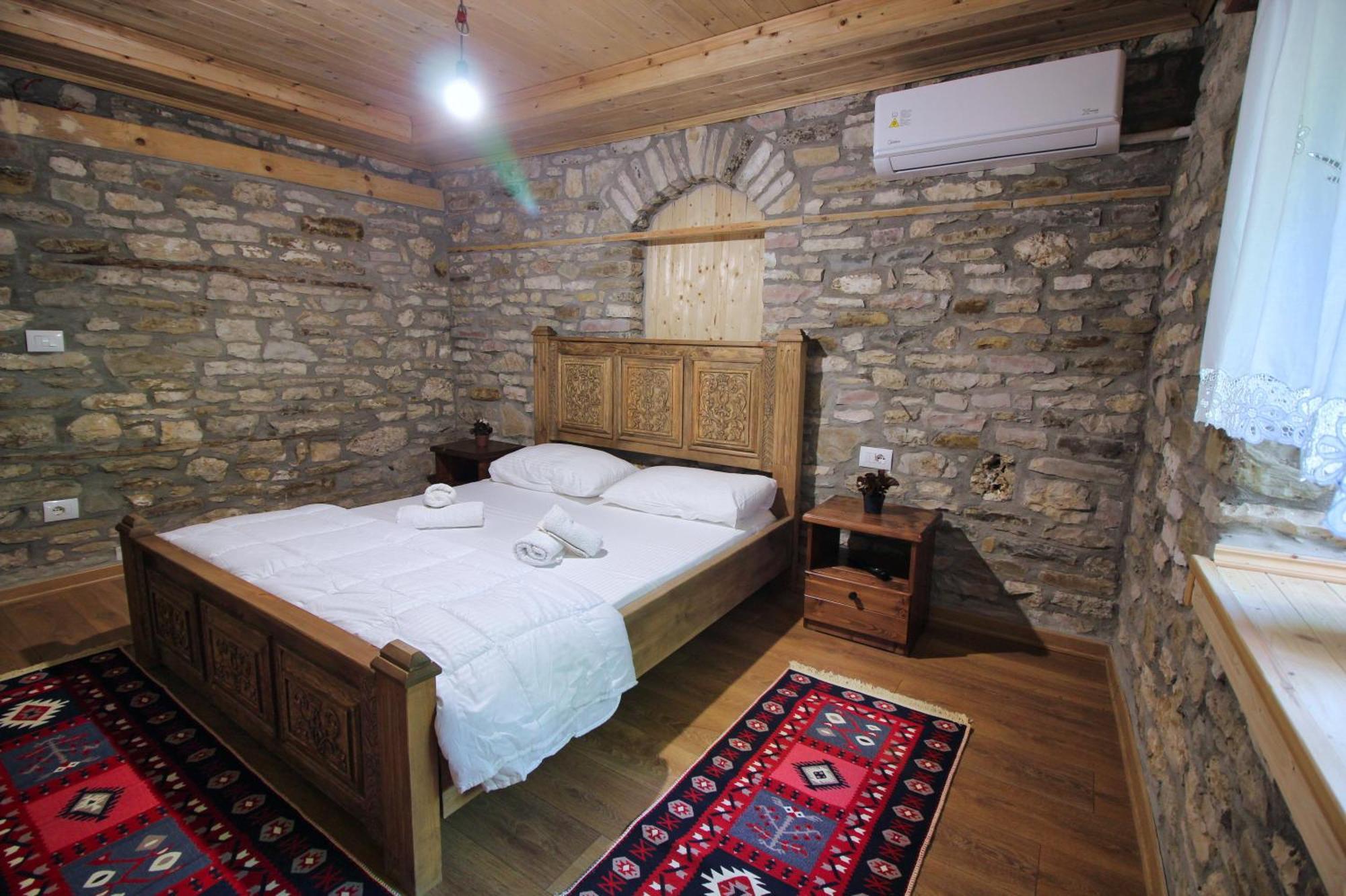 Guri Guesthouse Gjirokastra Zewnętrze zdjęcie