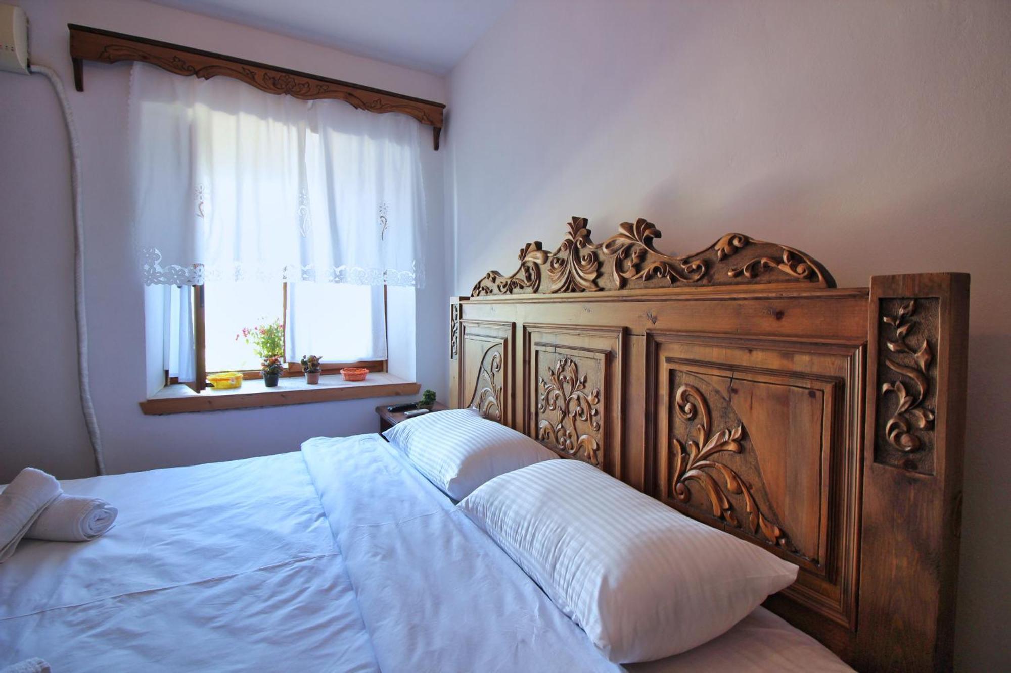 Guri Guesthouse Gjirokastra Zewnętrze zdjęcie