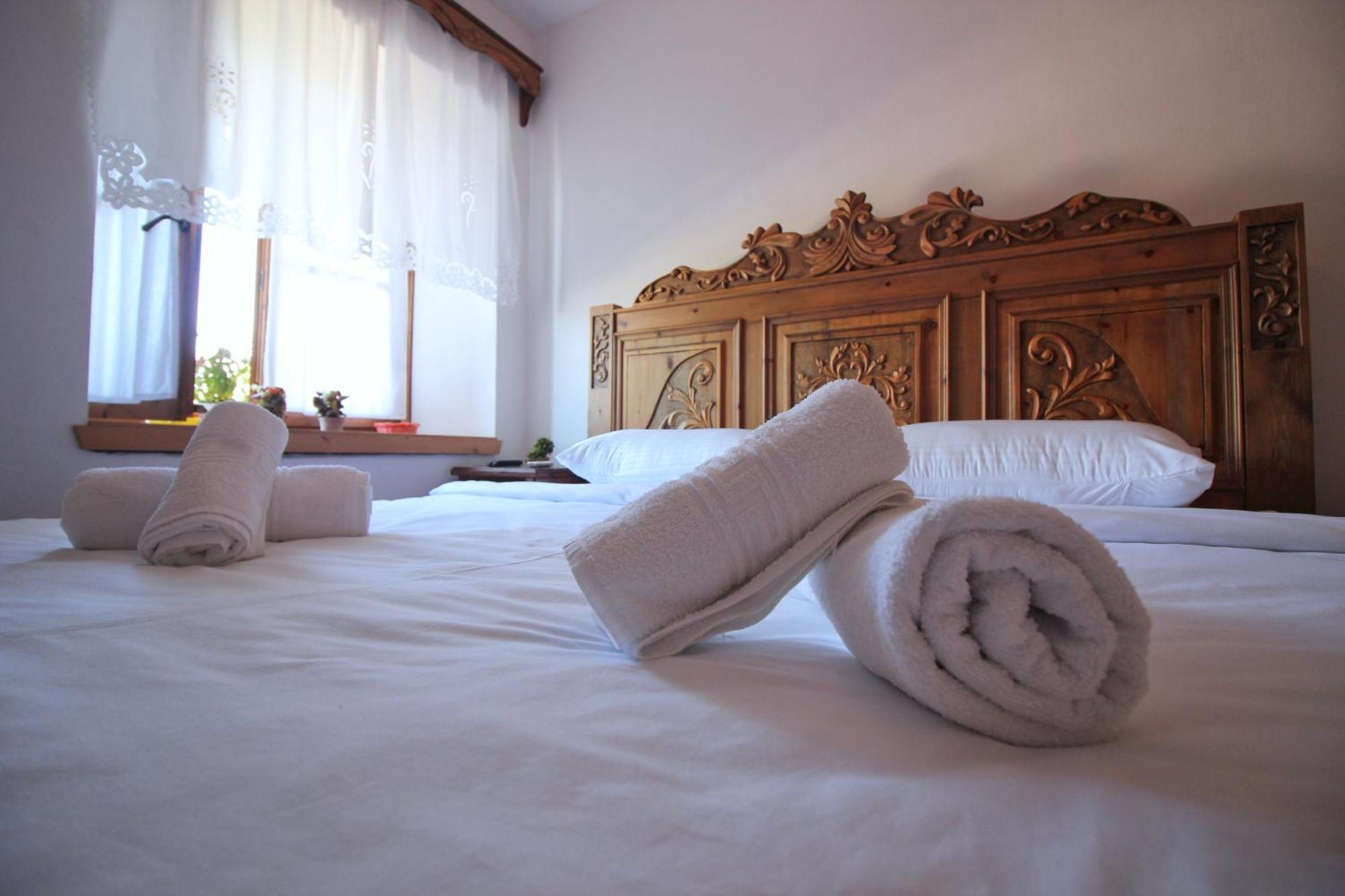 Guri Guesthouse Gjirokastra Zewnętrze zdjęcie