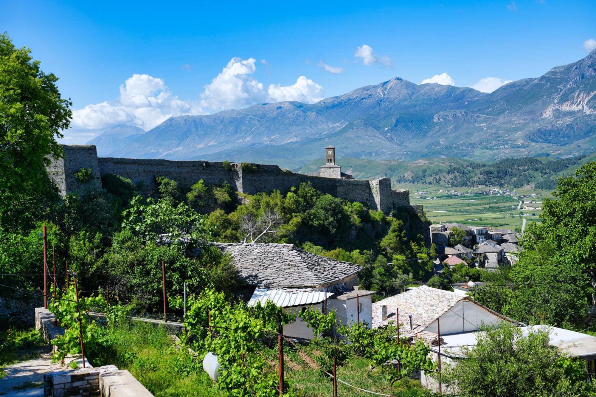 Guri Guesthouse Gjirokastra Zewnętrze zdjęcie