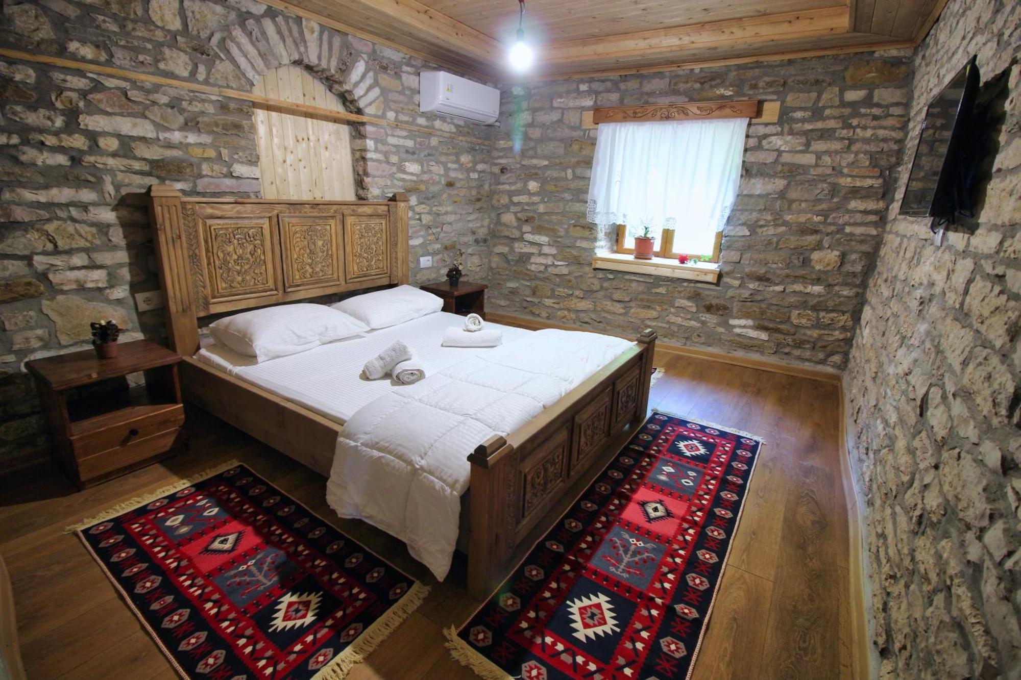 Guri Guesthouse Gjirokastra Zewnętrze zdjęcie